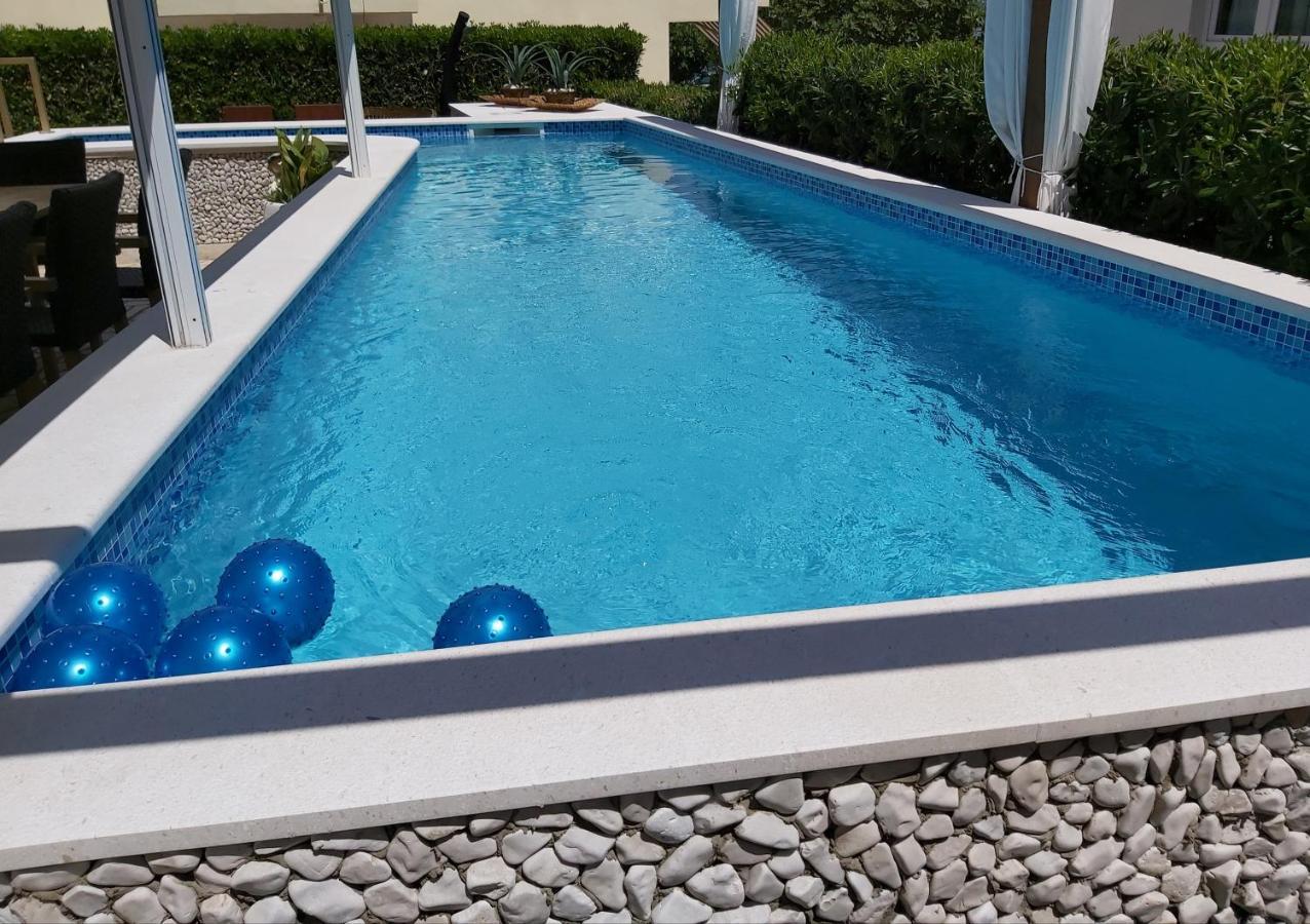 Villa Kale Apartments Slatine Exterior photo