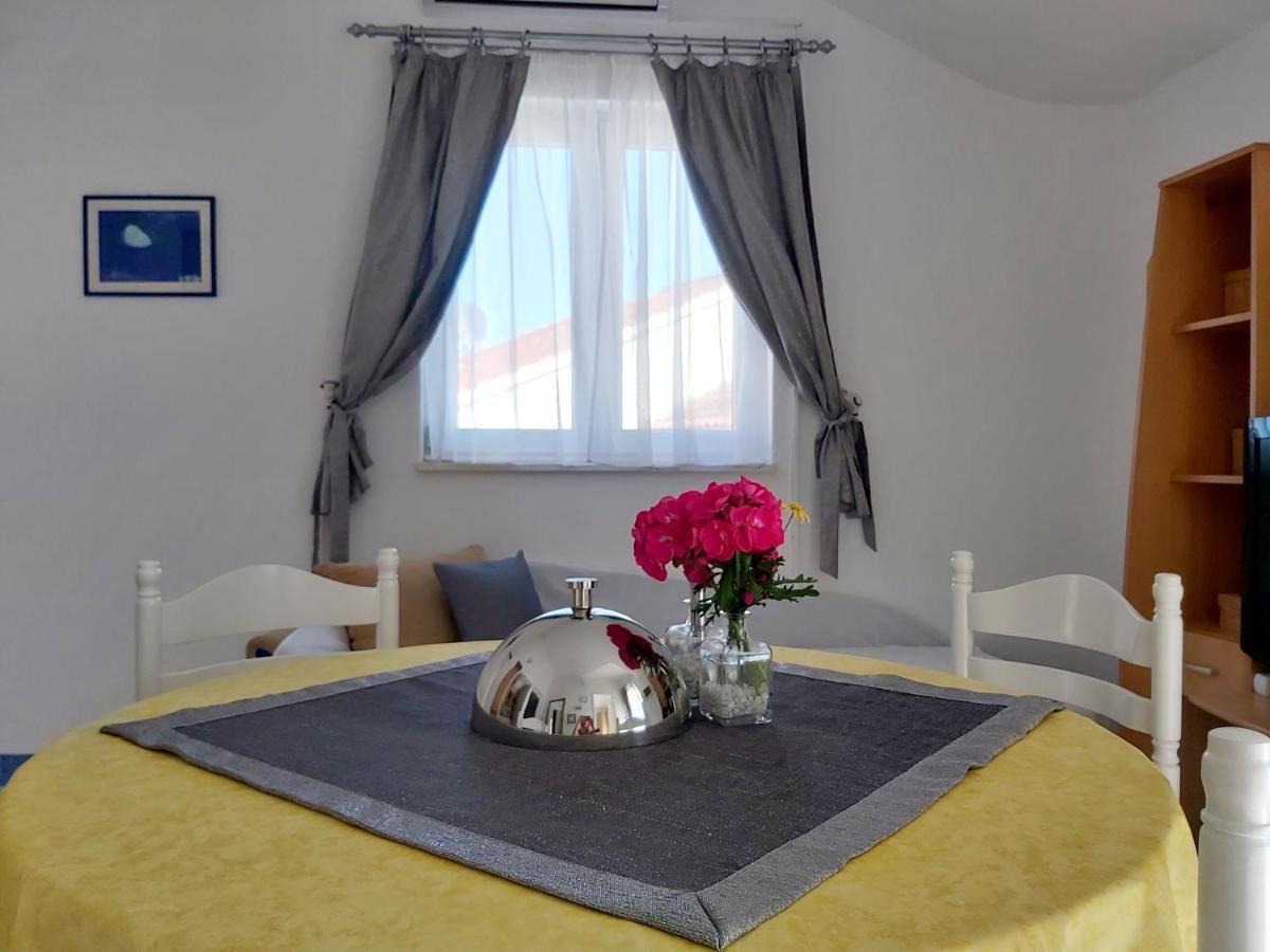 Villa Kale Apartments Slatine Exterior photo