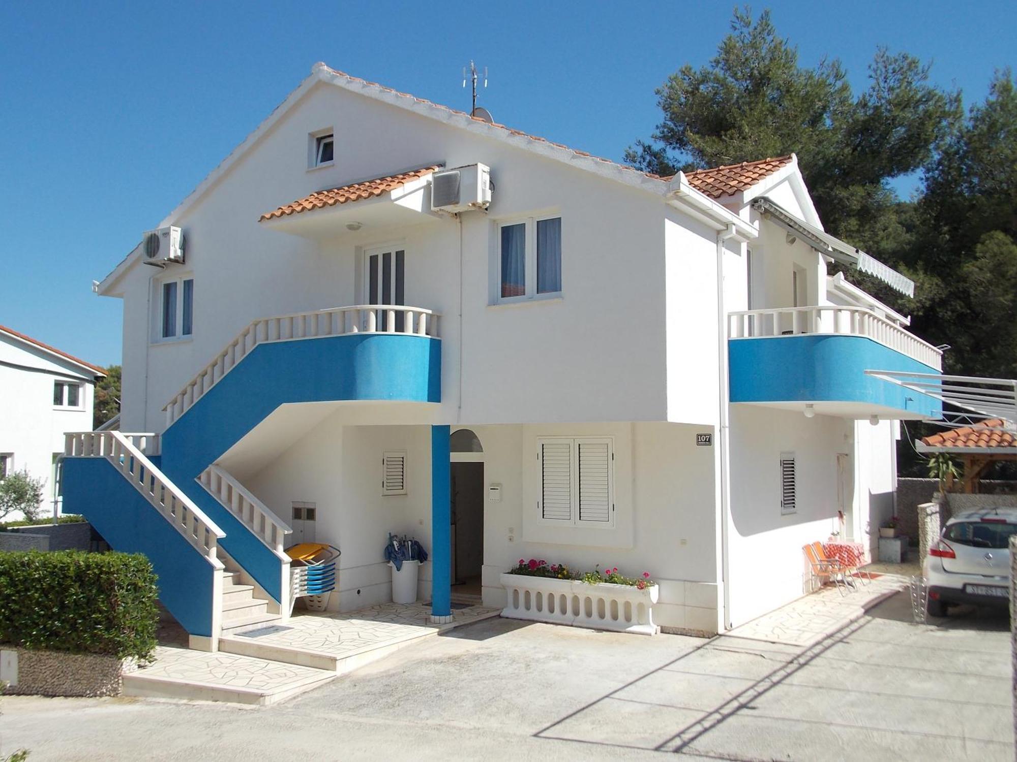 Villa Kale Apartments Slatine Exterior photo