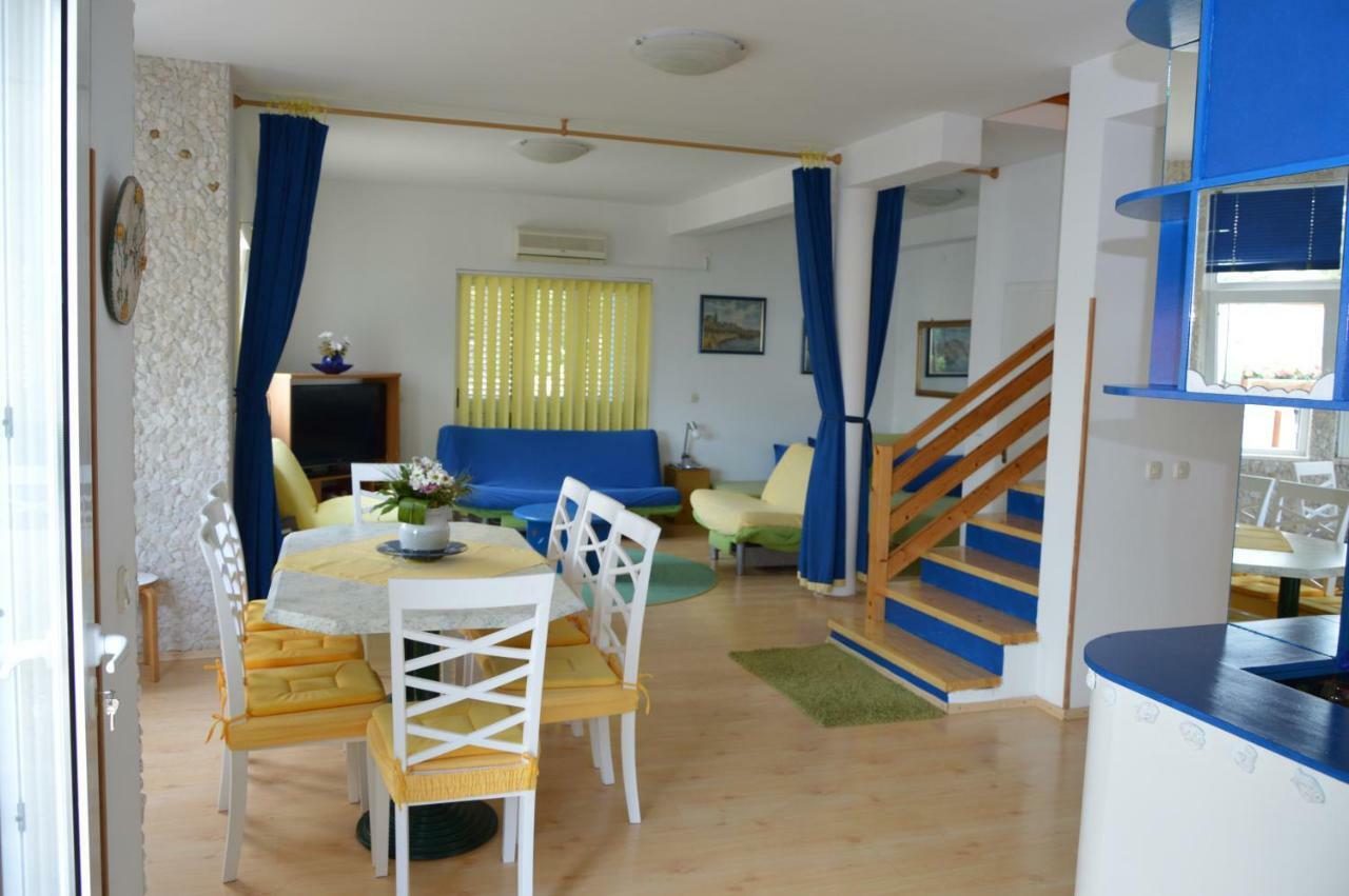 Villa Kale Apartments Slatine Exterior photo