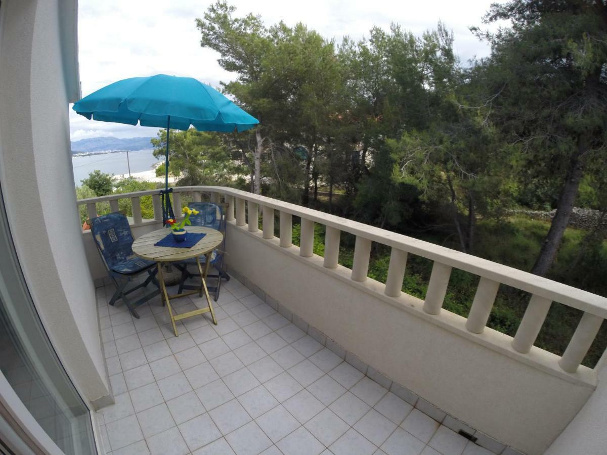 Villa Kale Apartments Slatine Exterior photo